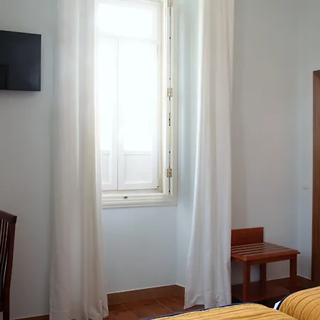 Smart Ξενοδοχείο Εστορίλ